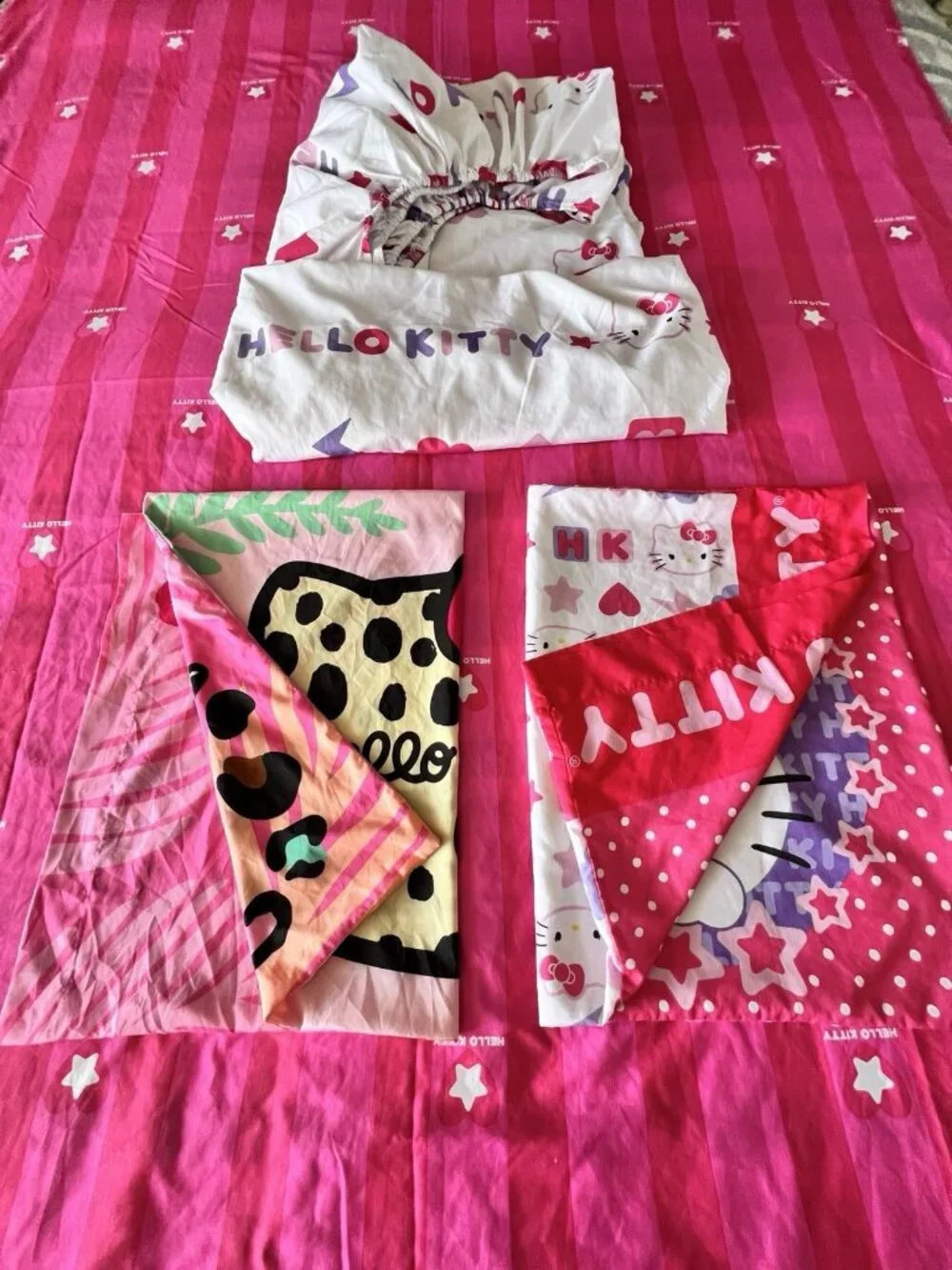 HELLO KITTY 4 Pc Twin Sheet Set Pink White Fitted Flat 2 Pillowcases Kids Rooms